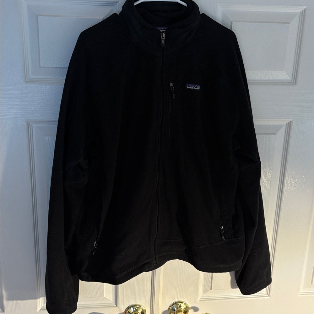 Patagonia R4 Jacket - Picture 2 of 7